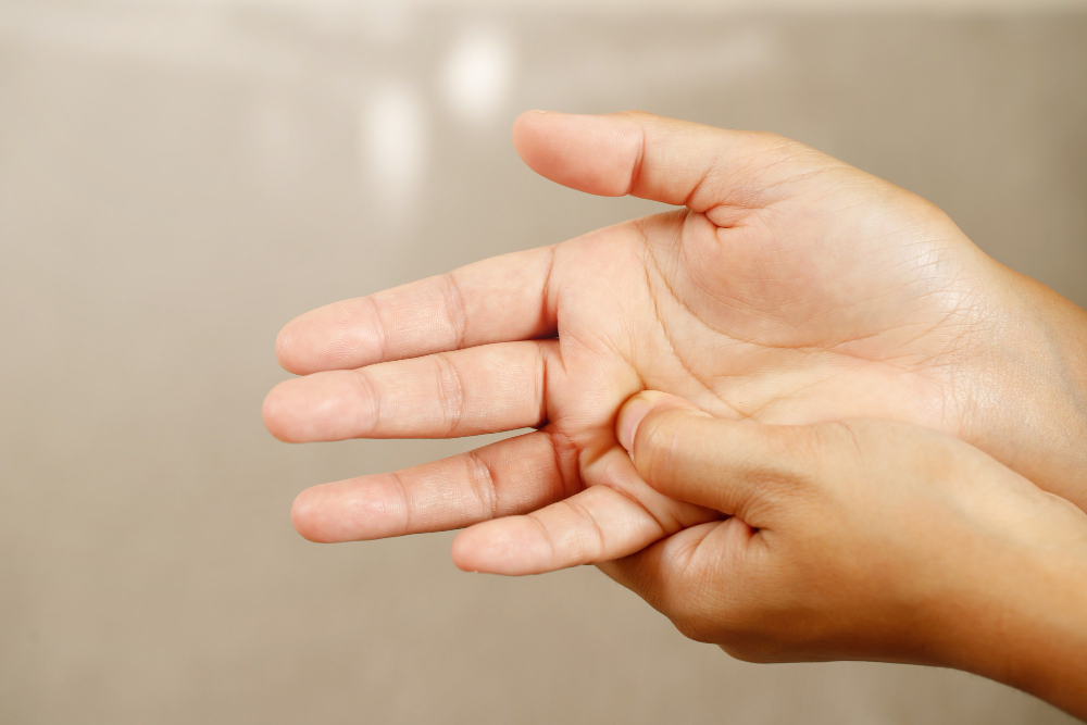 Ką daryti, kai pūliuoja pirštas